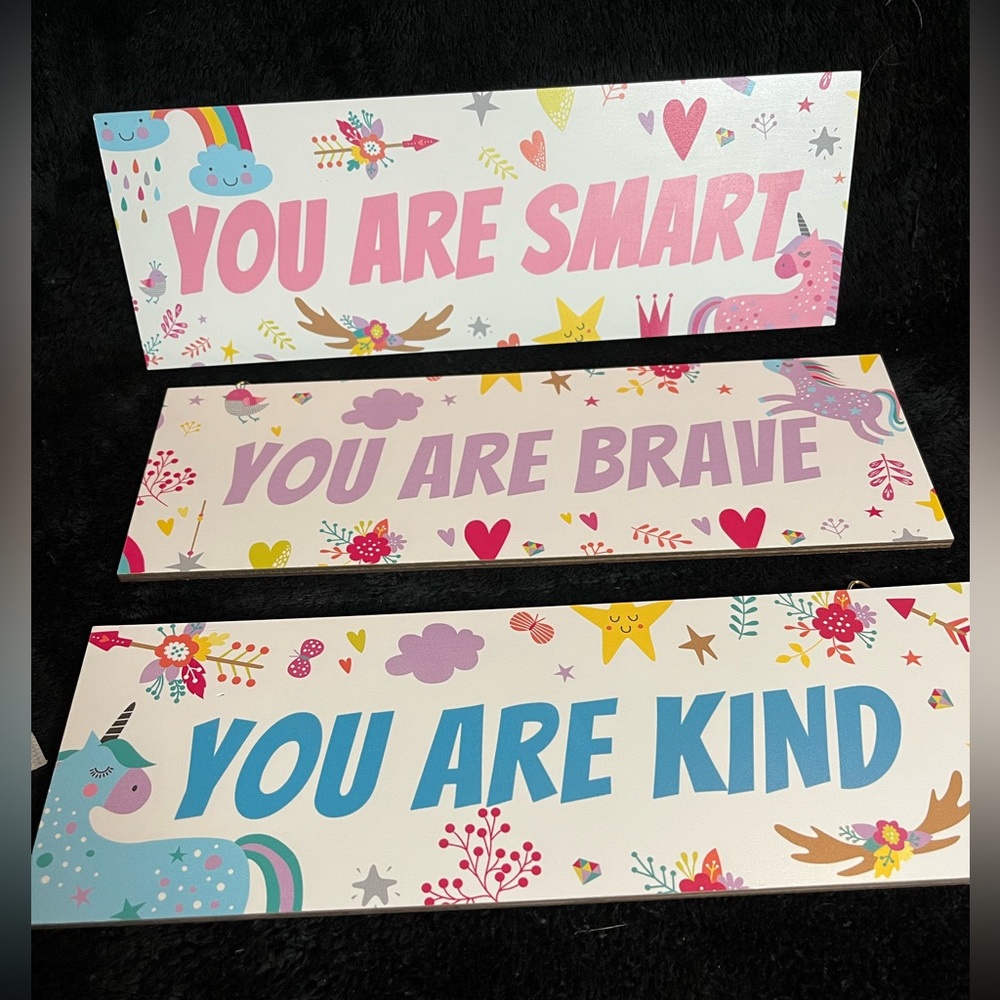 Inspirational Wall Decor Set - Pink, Blue, Yellow